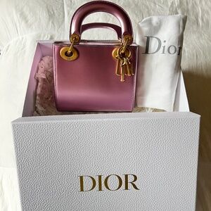 Authentic Christian Dior - Lady Dior Mini patent leather smooth metallic pink